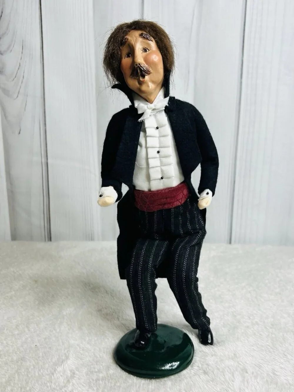 Byers Choice Tuxedo Man Piano Player RARE 1999 Excellent Condition
